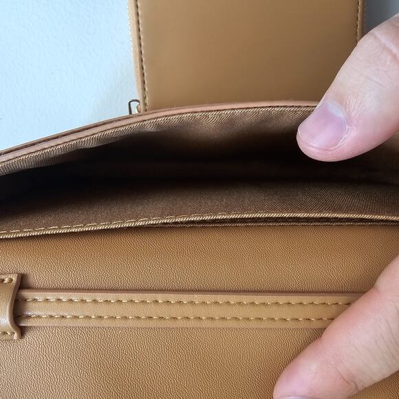 A New Day Crossbody Wallet with Matching Zip Wallet Set Faux Leather Purse Strap - Picture 3 of 10